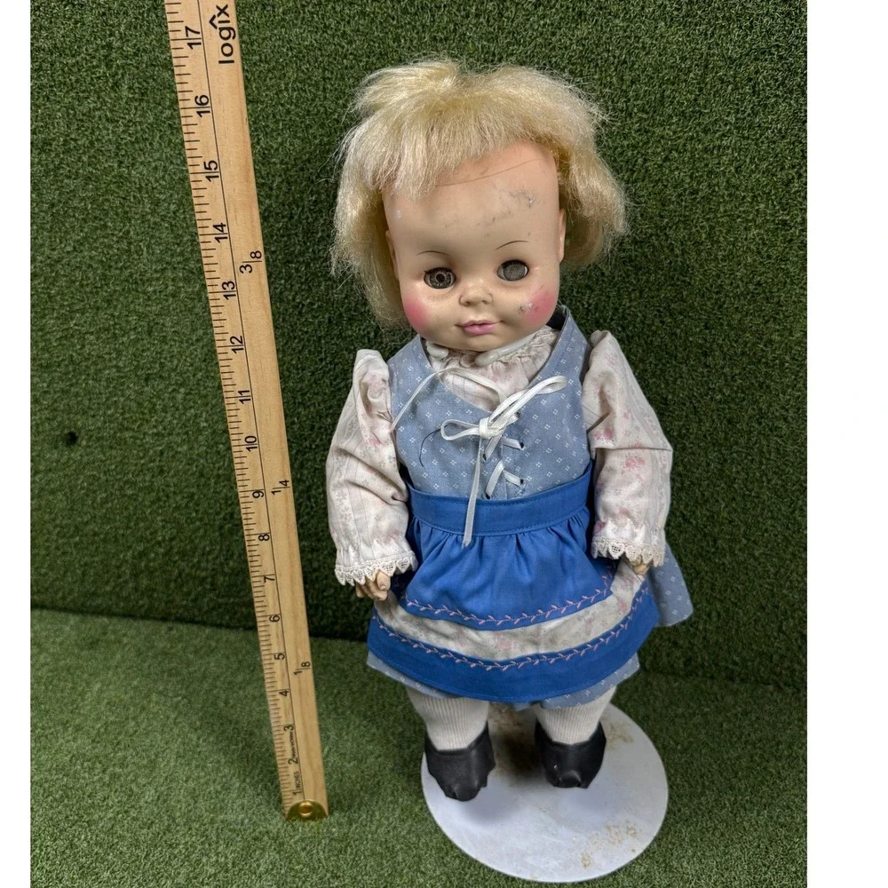 Vintage Porcelain Face Girl Doll Blue Prairie Dress‎ Taiwan Collectible 16in